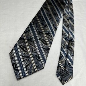 Pronto Uomo Couture Men's‎ Silk Repp Tie Blue Paisley Geometric Pattern 67" X 3"